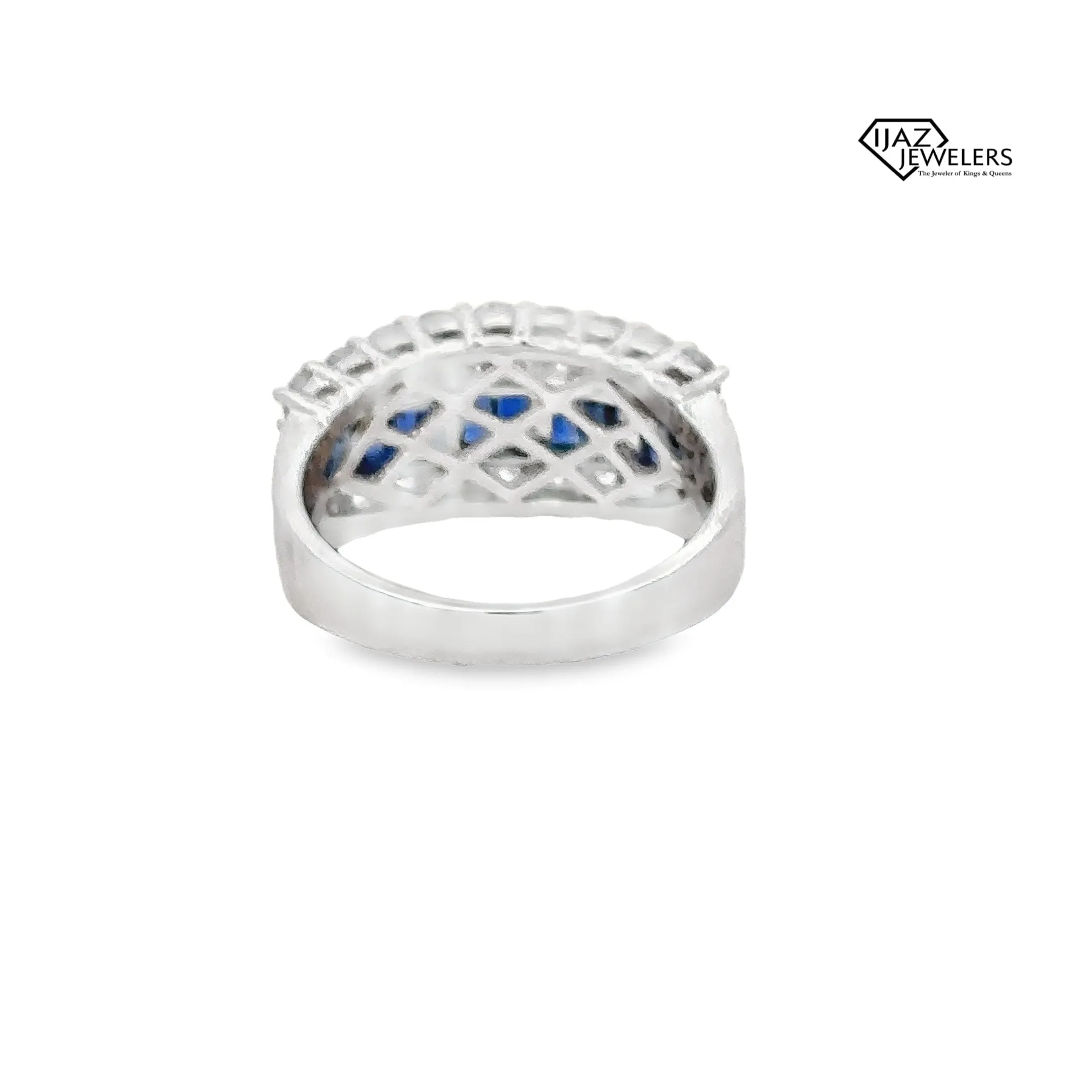 18K White Gold Diamond And Sapphire Ring