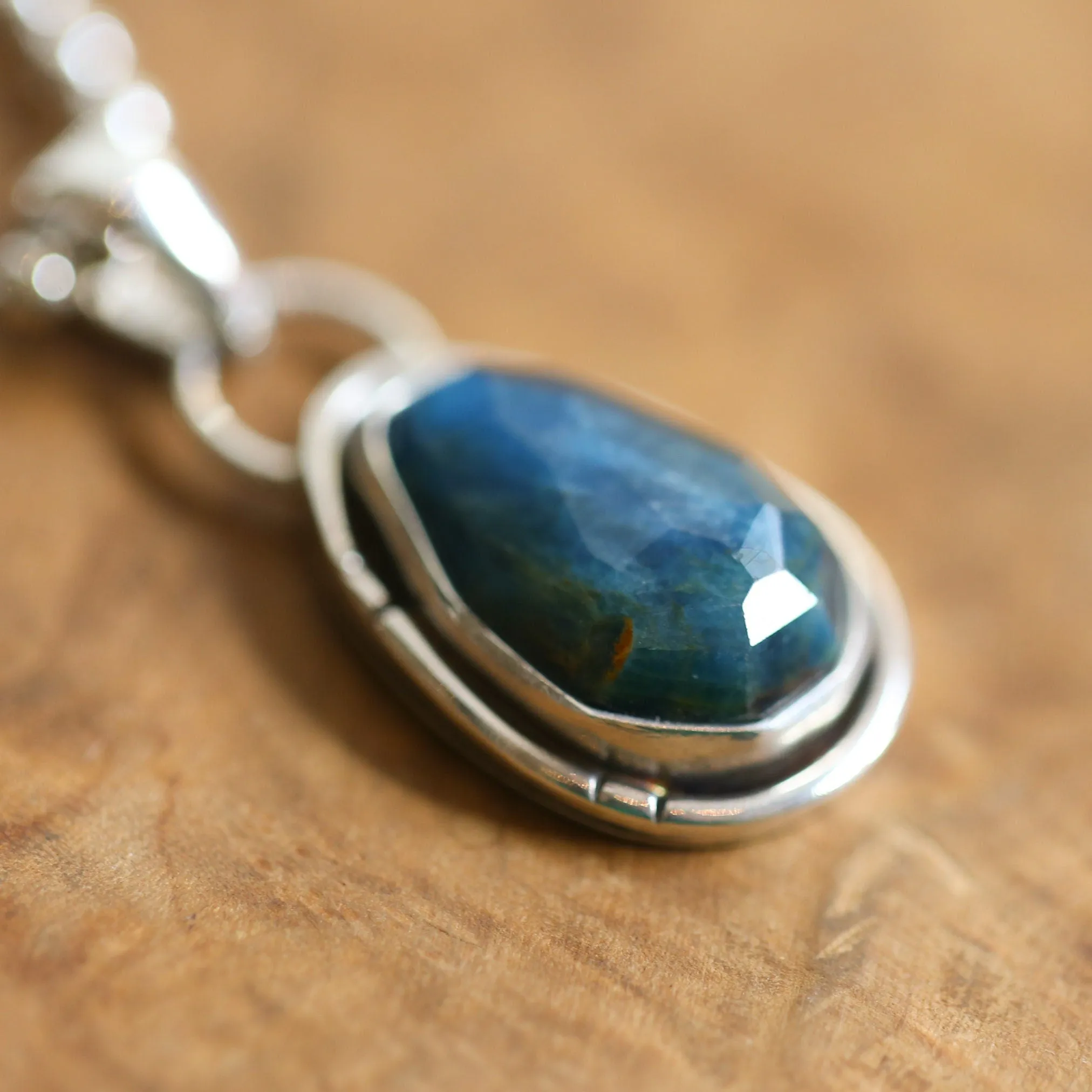 Apatite Heartland Pendant - .925 Sterling Silver - Apatite Necklace - Silversmith Pendant