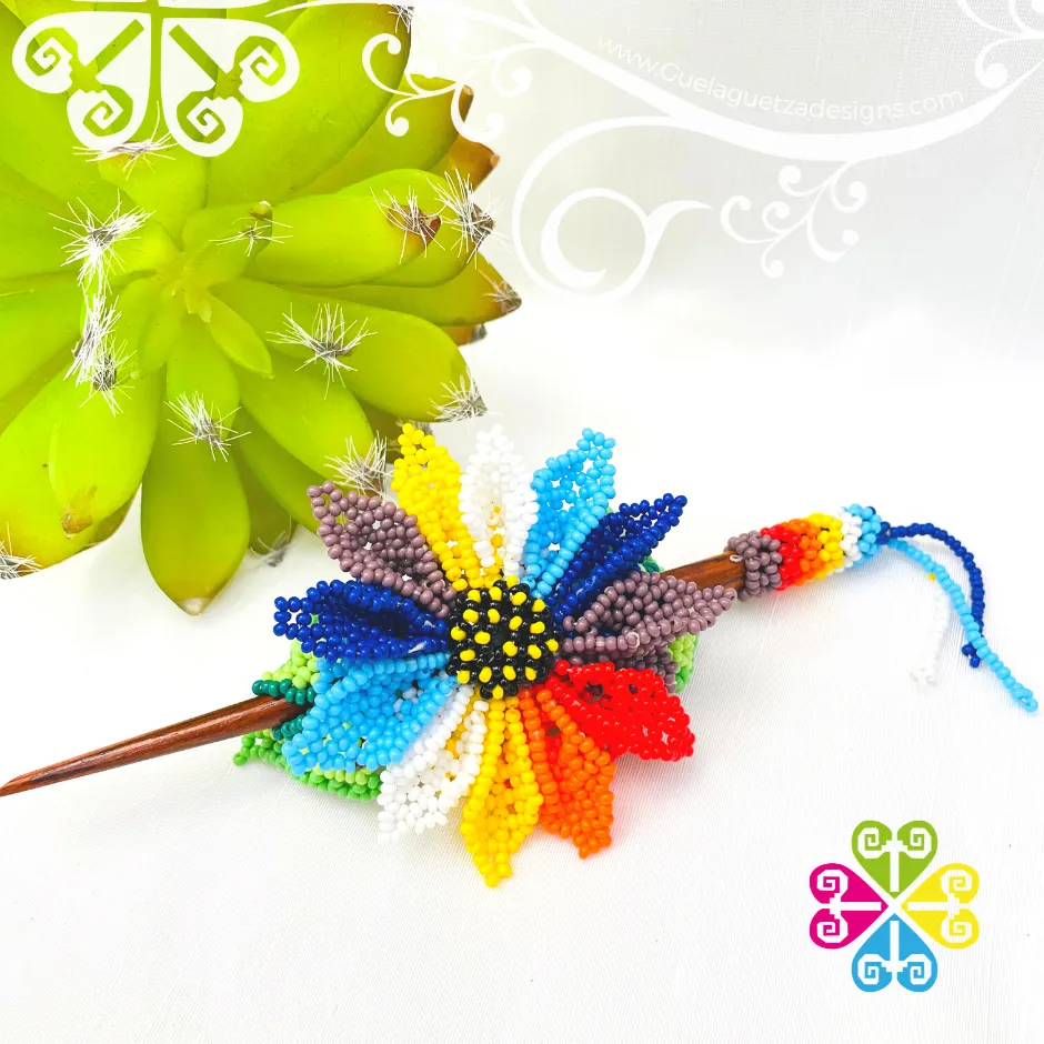 Beaded Daysi Hair Brooch