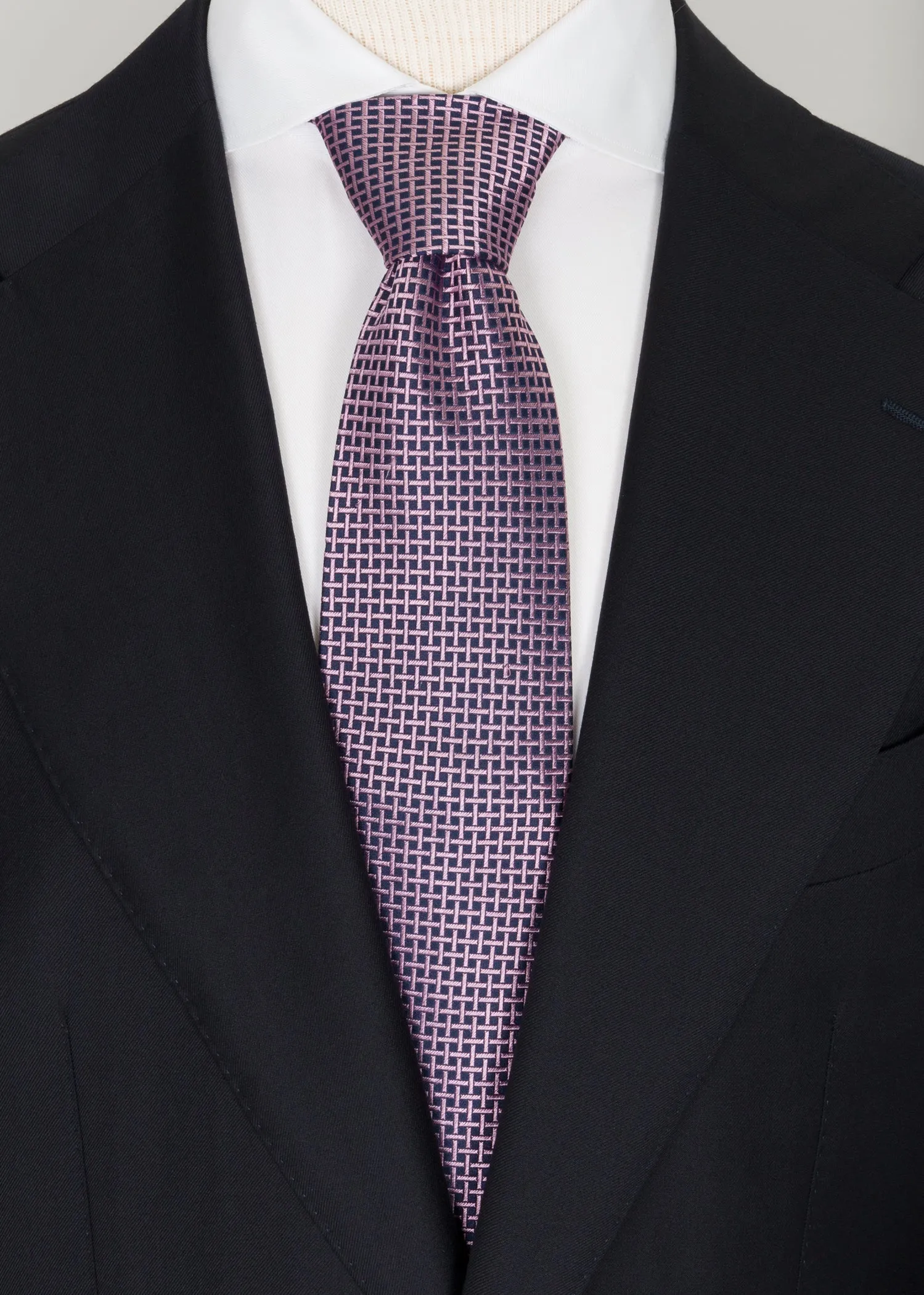 Burgundy Tie Structure