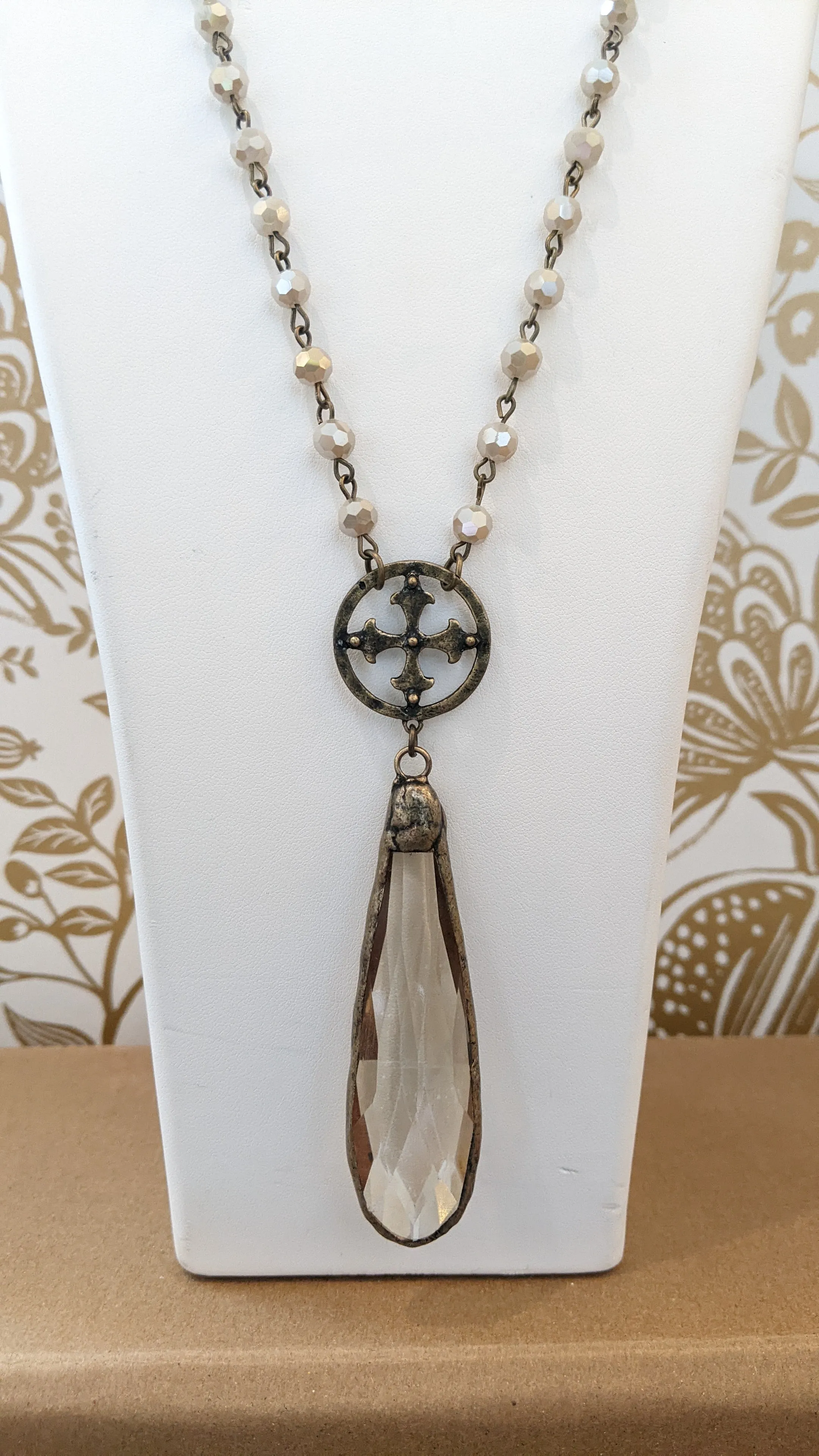 Chandelier Pendant Necklace