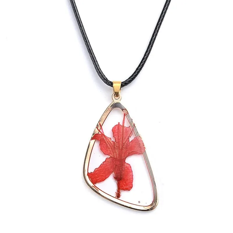 Flower Pendant Necklace