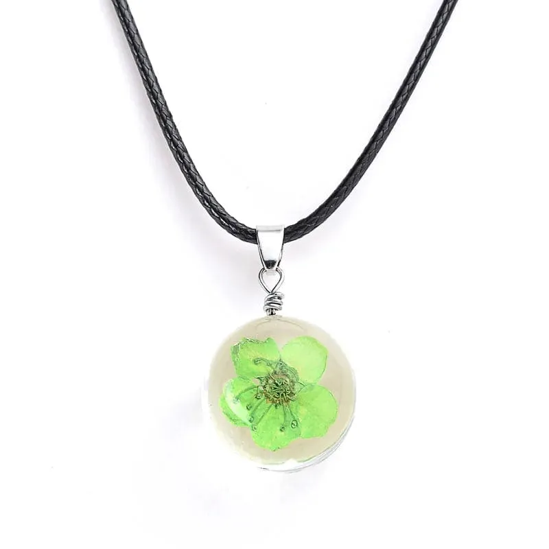 Flower Pendant Necklace