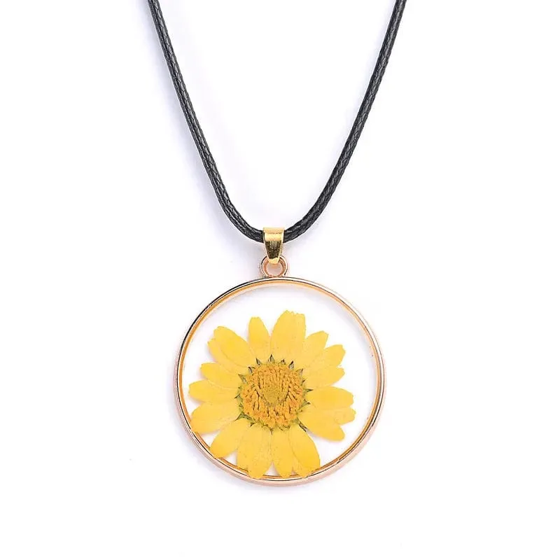 Flower Pendant Necklace