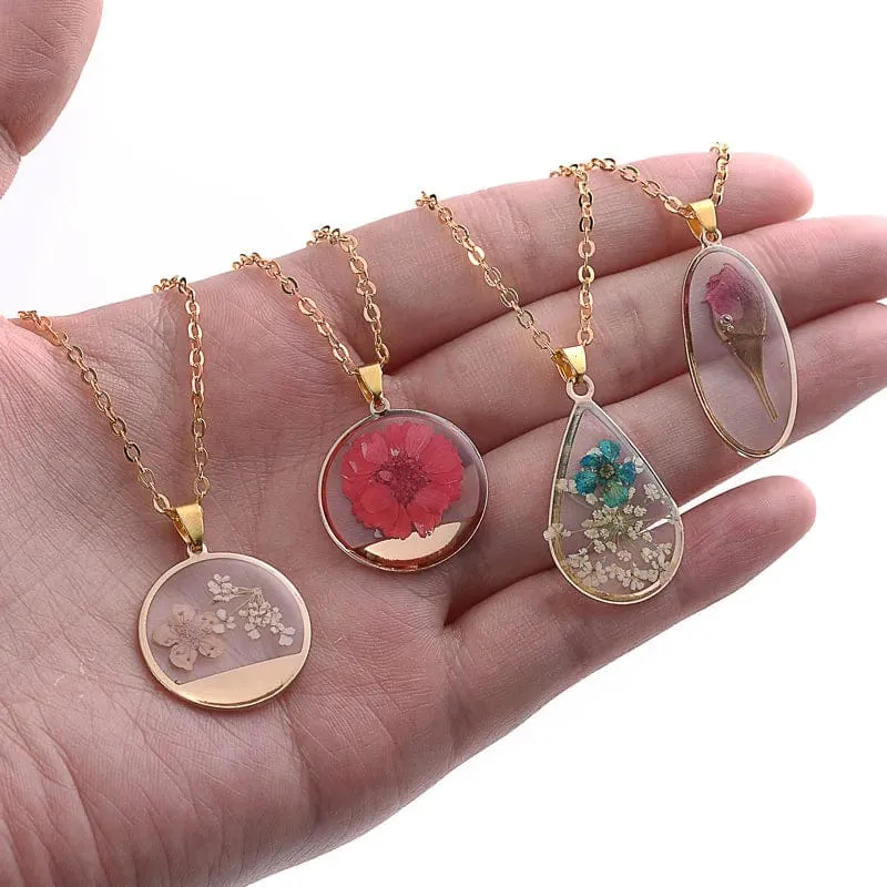 Flower Pendant Necklace