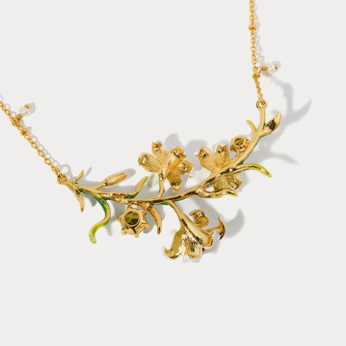 Lily Necklace