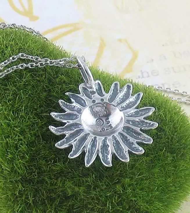 Lively Sunflower Pendant