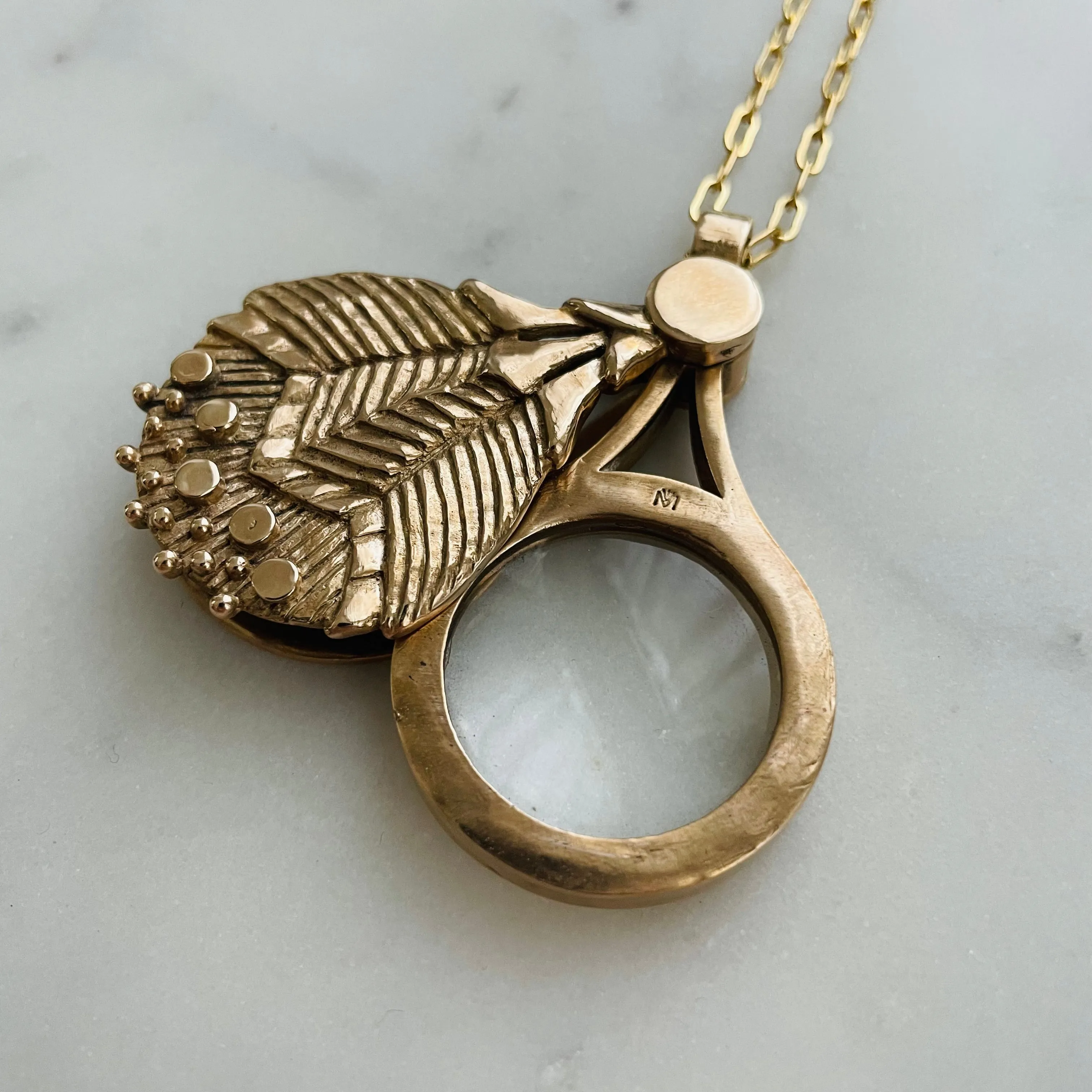 LOUPE PENDANT