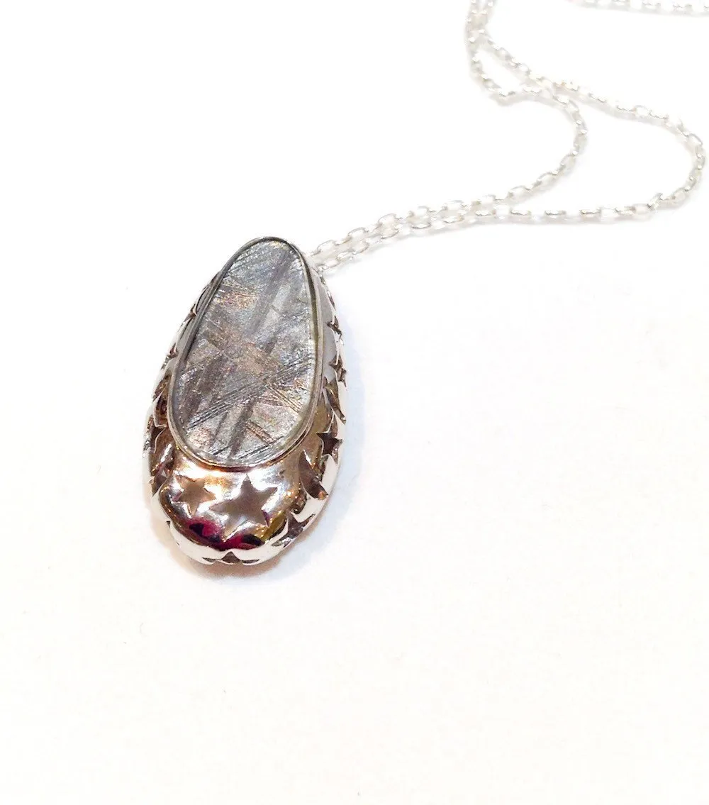 Luminary Beauty meteorite pendant