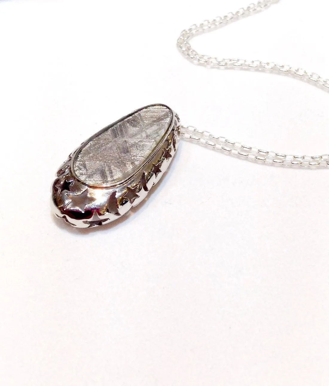 Luminary Beauty meteorite pendant