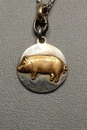 PIGGIE PENDANT NECKLACE