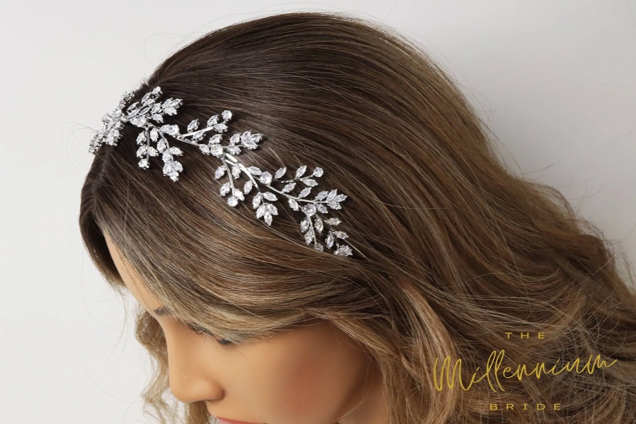 Swarovski Crystals Vine Leaves Headpiece, Hair Vine Headband, Bridal Hair Vine, Rhinestone Headband, Delicate Headband, Hair accessories.