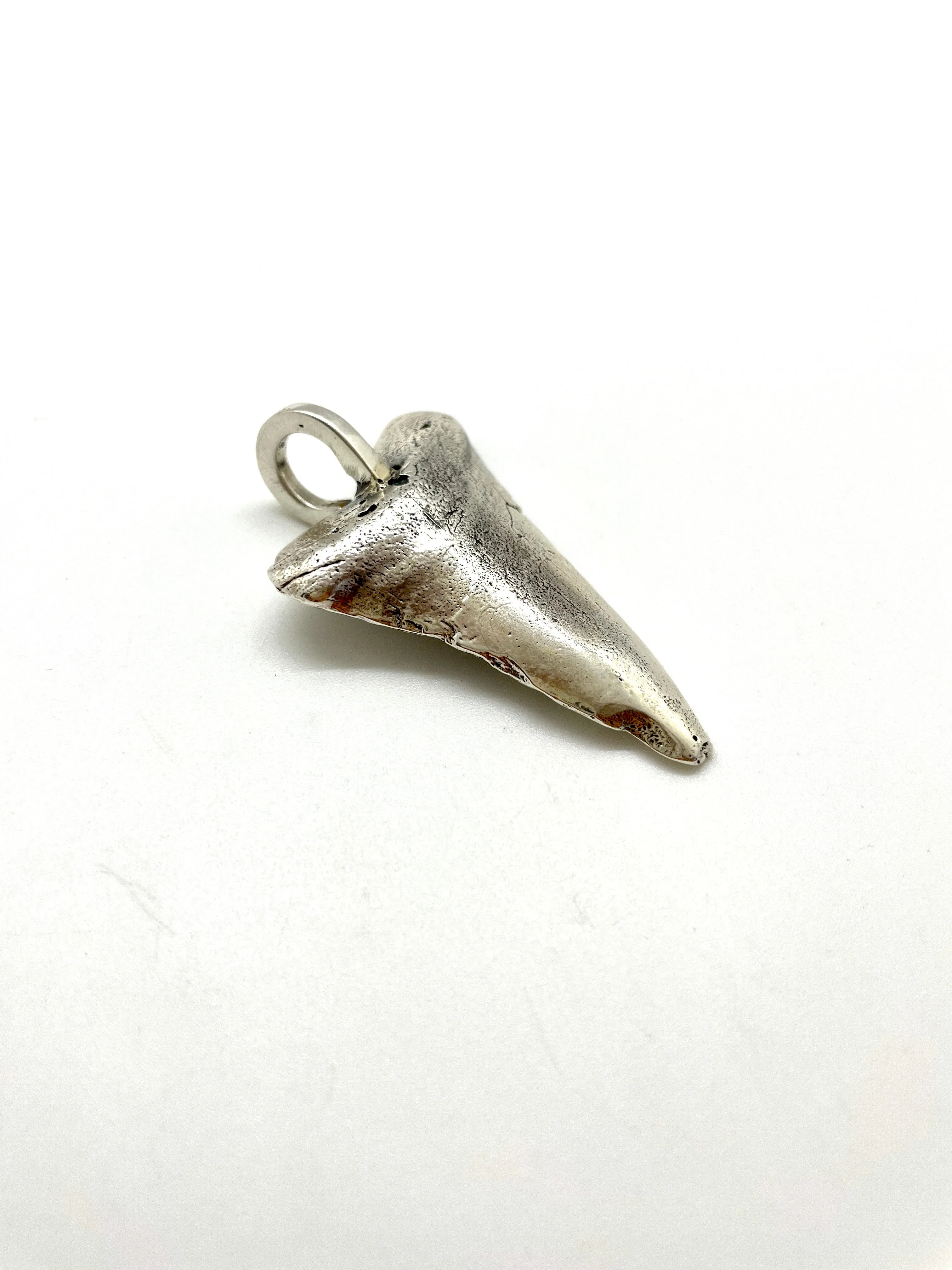 TIDE PENDANT